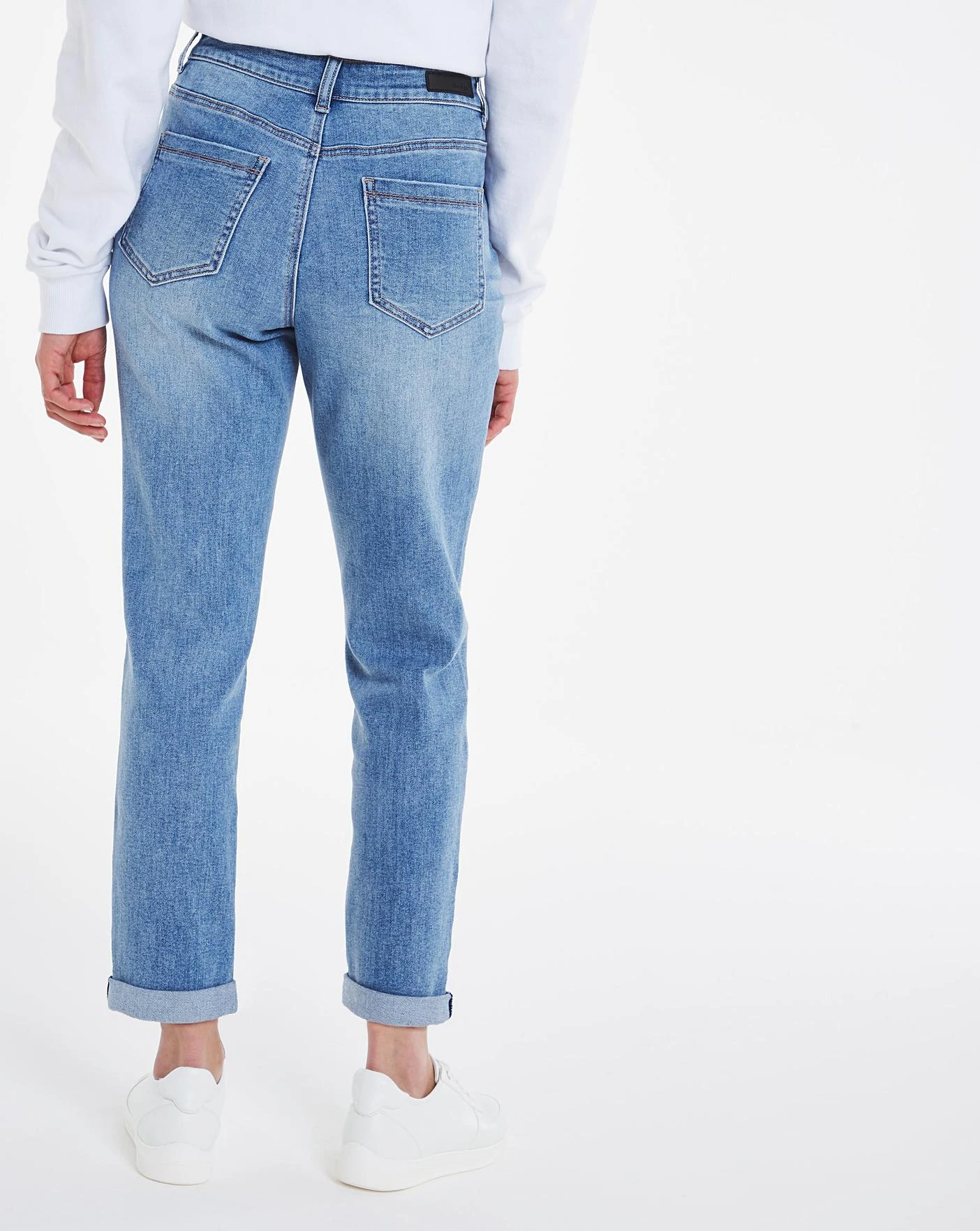 Simply Be Fern Light Stonewash Slim Ripped Boyfriend Jeans| Light Stonewash 5 Simply Be Fern Light Stonewash Slim Ripped Boyfriend Jeans| Light Stonewash - Image 3