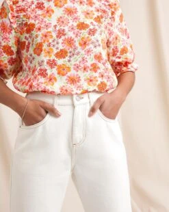 Anise Lily Ecru Undyded Crop Flare Jeans| Ecru 12 Anise Lily Ecru Undyded Crop Flare Jeans| Ecru -Trendy Rae Sales w01vk035799w