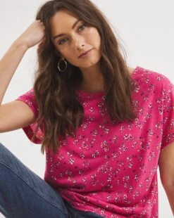 Julipa Turn Back T-Shirt| Pink Print