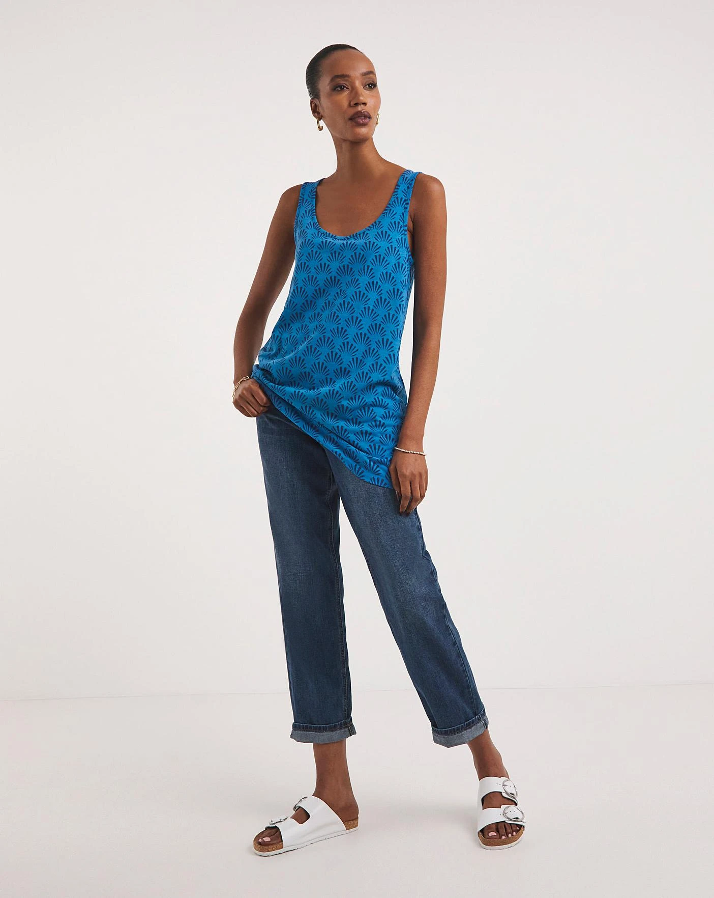 Blue Print Sleeveless Swing Tunic| Blue Print 6 Blue Print Sleeveless Swing Tunic| Blue Print - Image 4