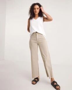 Cotton Slub V-Neck Vest| White 8 Cotton Slub V-Neck Vest| White -Trendy Rae Sales y01aa475750w