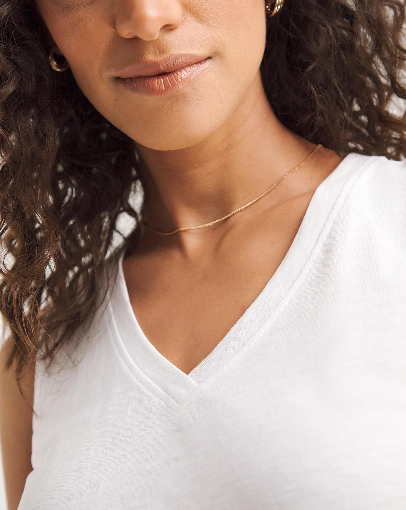 Cotton Slub V-Neck Vest| White 4 Cotton Slub V-Neck Vest| White - Image 2