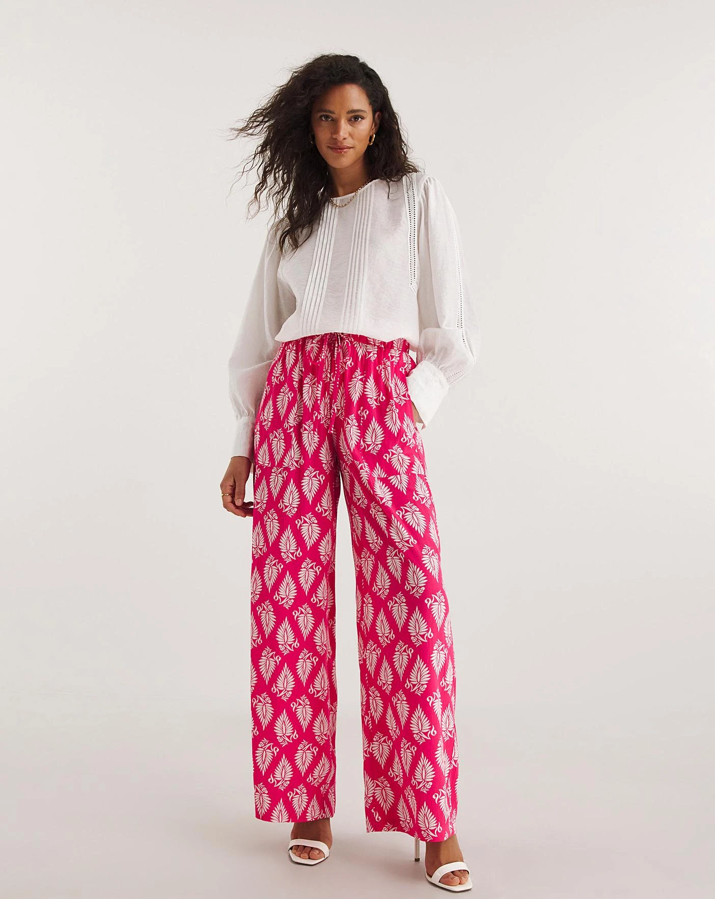 Pink Print Crinkle Wide Leg Trousers| Pink Print 3 Pink Print Crinkle Wide Leg Trousers| Pink Print