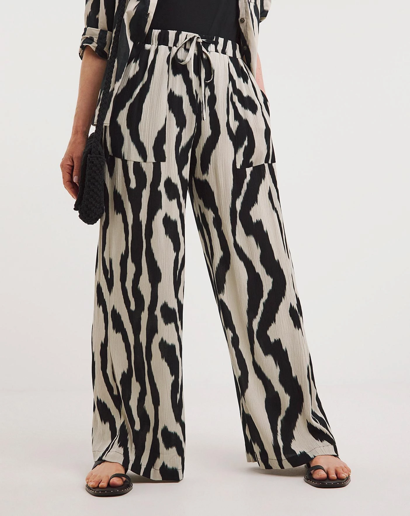 Zebra Print Crinkle Wide Leg Trousers| Zebra 5 Zebra Print Crinkle Wide Leg Trousers| Zebra - Image 3