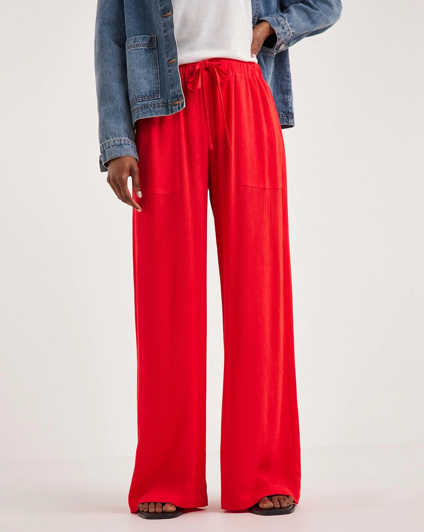 Raspberry Crinkle Wide Leg Trousers| Raspberry 5 Raspberry Crinkle Wide Leg Trousers| Raspberry - Image 3