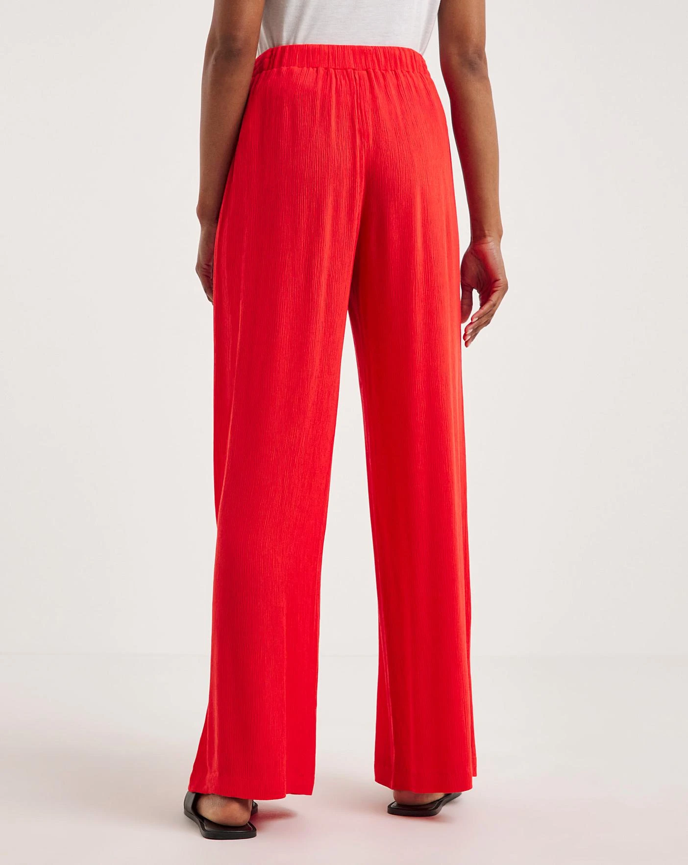 Raspberry Crinkle Wide Leg Trousers| Raspberry 6 Raspberry Crinkle Wide Leg Trousers| Raspberry - Image 4