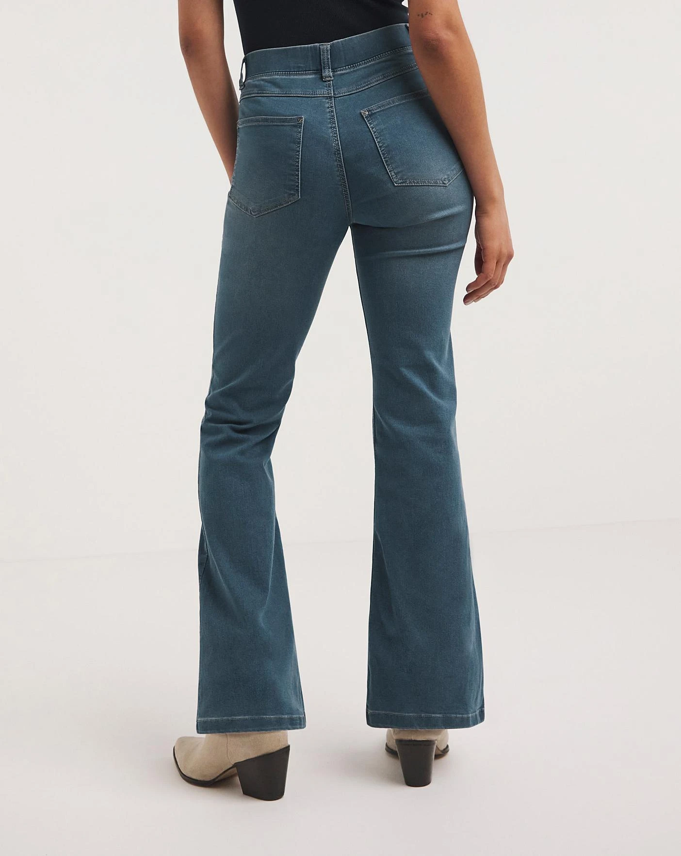 Erin Mid Blue Pull On Bootcut Jeggings| Mid Blue 8 Erin Mid Blue Pull On Bootcut Jeggings| Mid Blue - Image 6