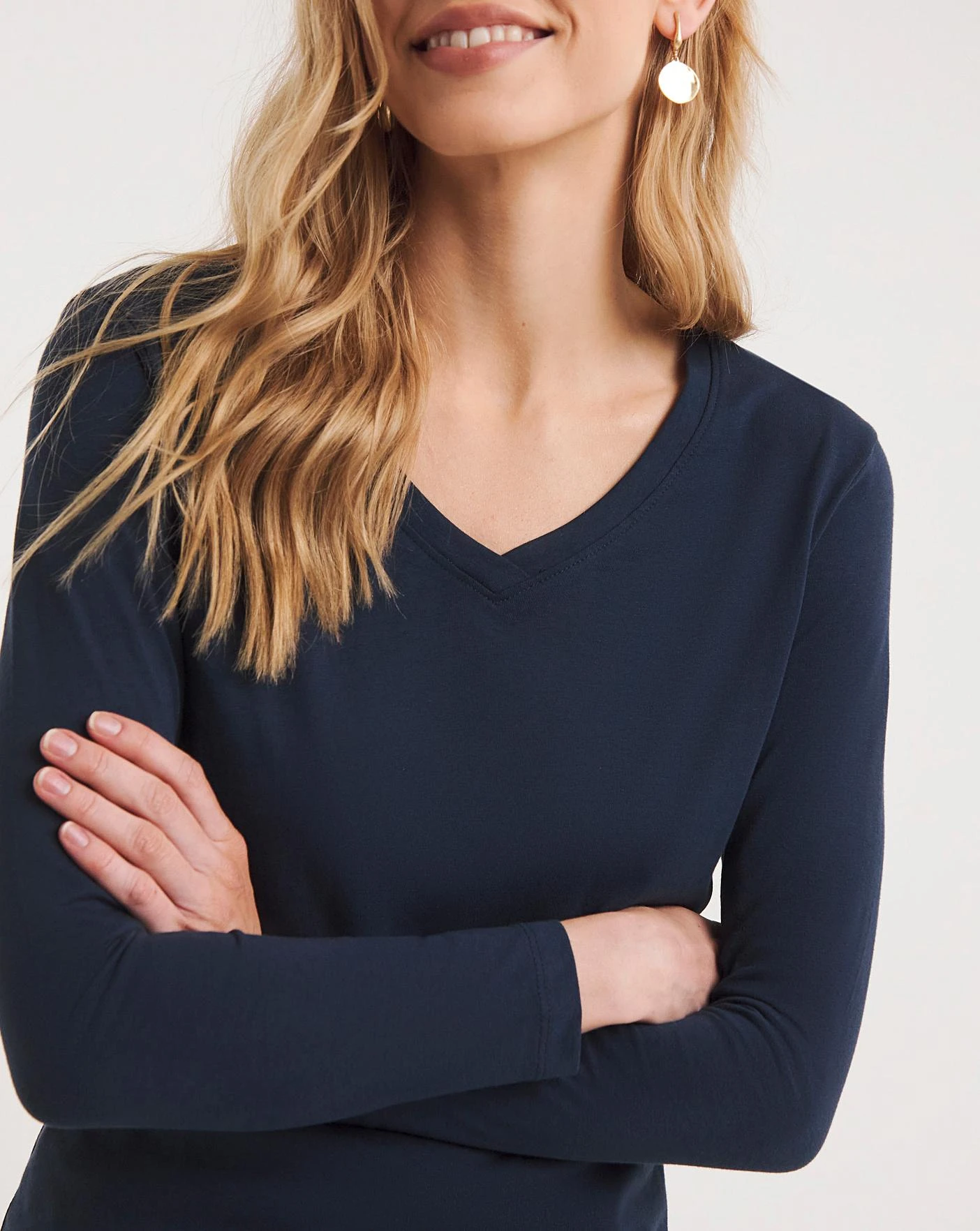 3 Pack Navy And White V-Neck Long Sleeve Tops| Navy/White 6 3 Pack Navy And White V-Neck Long Sleeve Tops| Navy/White - Image 4