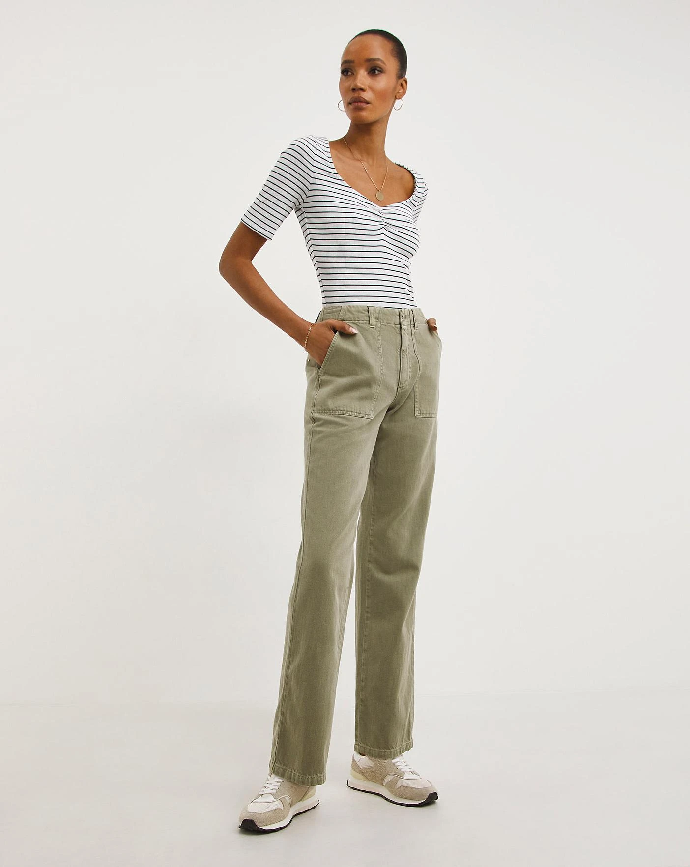 Khaki Straight Leg Cargo Jeans| Khaki 3 Khaki Straight Leg Cargo Jeans| Khaki
