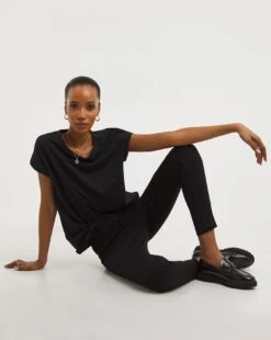 24/7 Black Skinny Jeans| Black