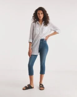 Amber Mid Blue Pull On Crop Jeggings| Mid Blue