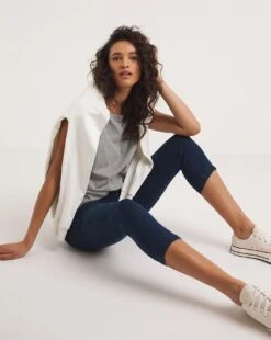 Amber Indigo Pull On Crop Jeggings| Indigo