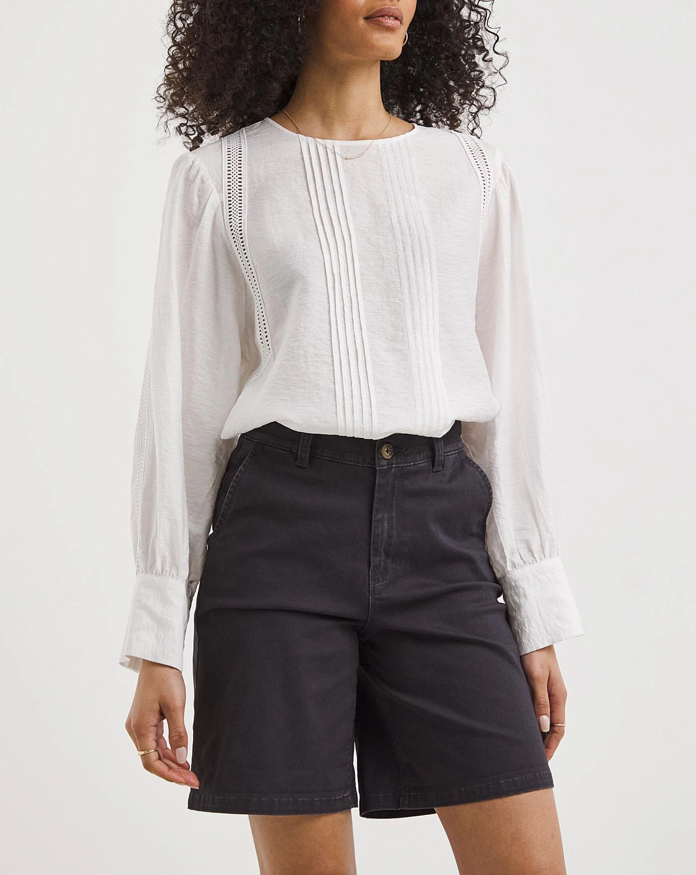 Navy Stretch Turn Up Chino Shorts| Navy 5 Navy Stretch Turn Up Chino Shorts| Navy - Image 3