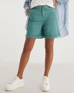 Misty Blue Stretch Chino Turn Up Shorts| Misty Blue -Trendy Rae Sales y01zh430726w