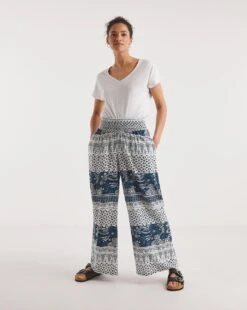 Joe Browns Joe's Perfect Holiday Trousers| Blue Multi-coloured -Trendy Rae Sales y01zy254748w