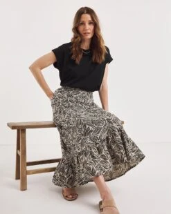 Julipa Linen Skirt| Black Print