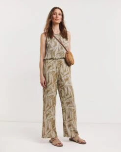 Julipa Printed Crinkle Trouser| Khaki Print