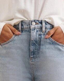 Anise Heather Bleach Wash Girlfriend Jean| Bleach Wash -Trendy Rae Sales z01vk044502w